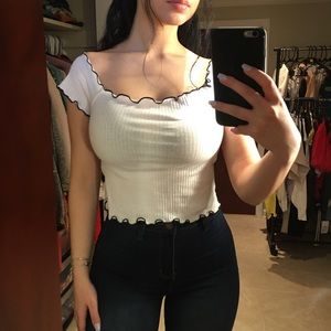 White Crop Top With Ruffle Detailing 🤍